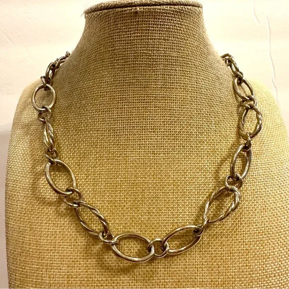 Monet necklace, gold tone open link chain- smooth & textured ( rope) - Picture 3 of 9